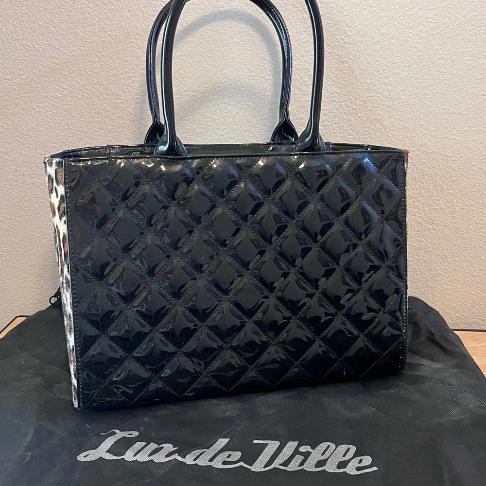 Lux de Ville | Tote - Picture 2 of 13